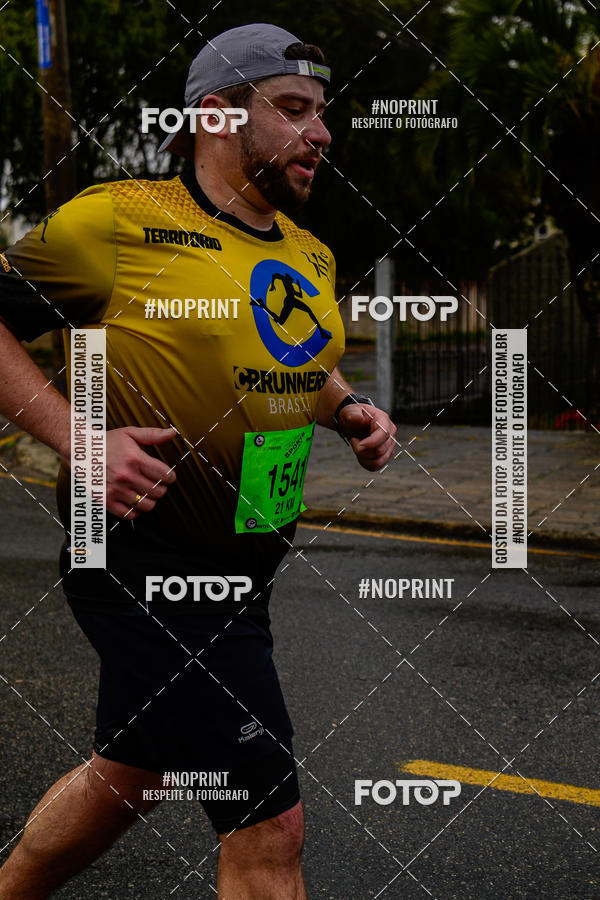 Buy your photos of the eventMEIA MARATONA DE PINHAIS UNINTER 2019 on Fotop