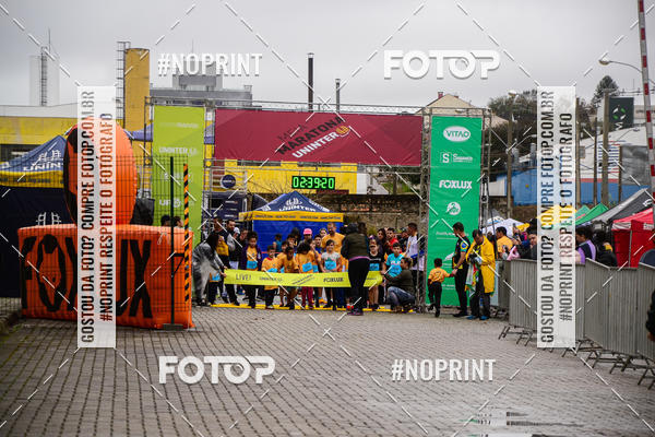 Buy your photos of the eventMEIA MARATONA DE PINHAIS UNINTER 2019 on Fotop