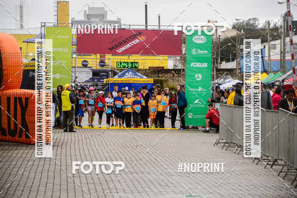 Buy your photos of the eventMEIA MARATONA DE PINHAIS UNINTER 2019 on Fotop