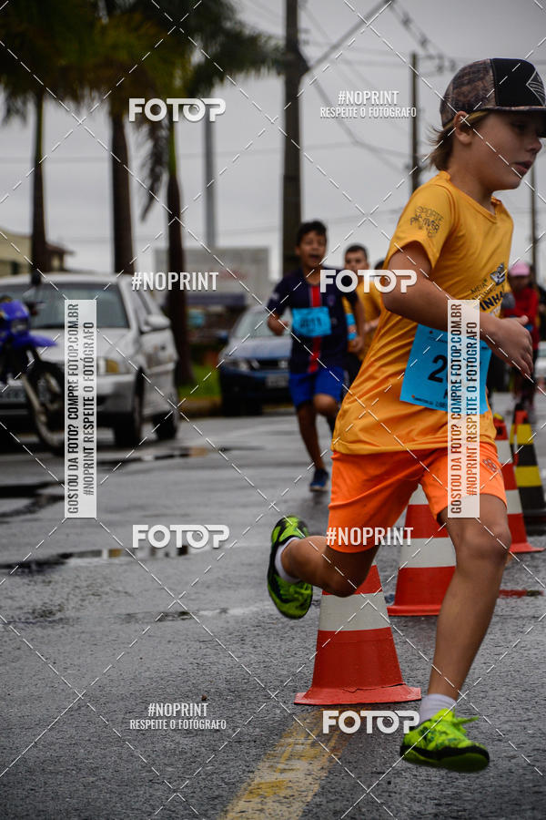 Buy your photos of the eventMEIA MARATONA DE PINHAIS UNINTER 2019 on Fotop
