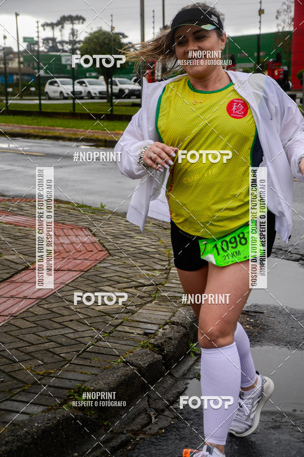 Buy your photos of the eventMEIA MARATONA DE PINHAIS UNINTER 2019 on Fotop