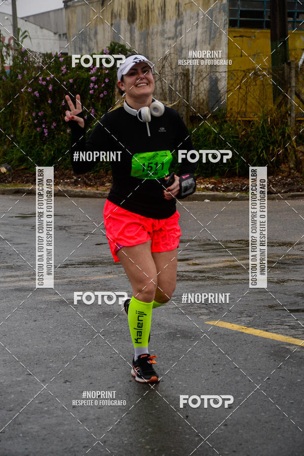 Buy your photos of the eventMEIA MARATONA DE PINHAIS UNINTER 2019 on Fotop
