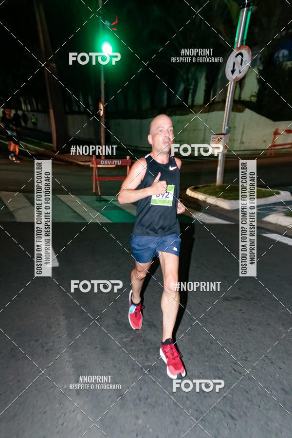 Buy your photos of the eventItu Night Run on Fotop