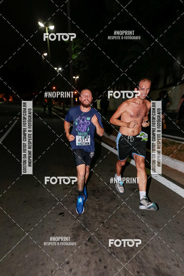 Buy your photos of the eventItu Night Run on Fotop