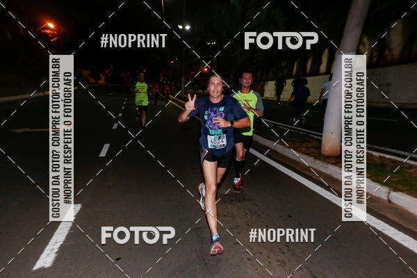 Buy your photos of the eventItu Night Run on Fotop