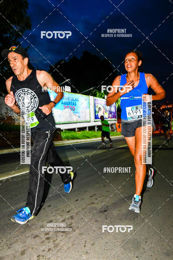 Buy your photos of the eventItu Night Run on Fotop