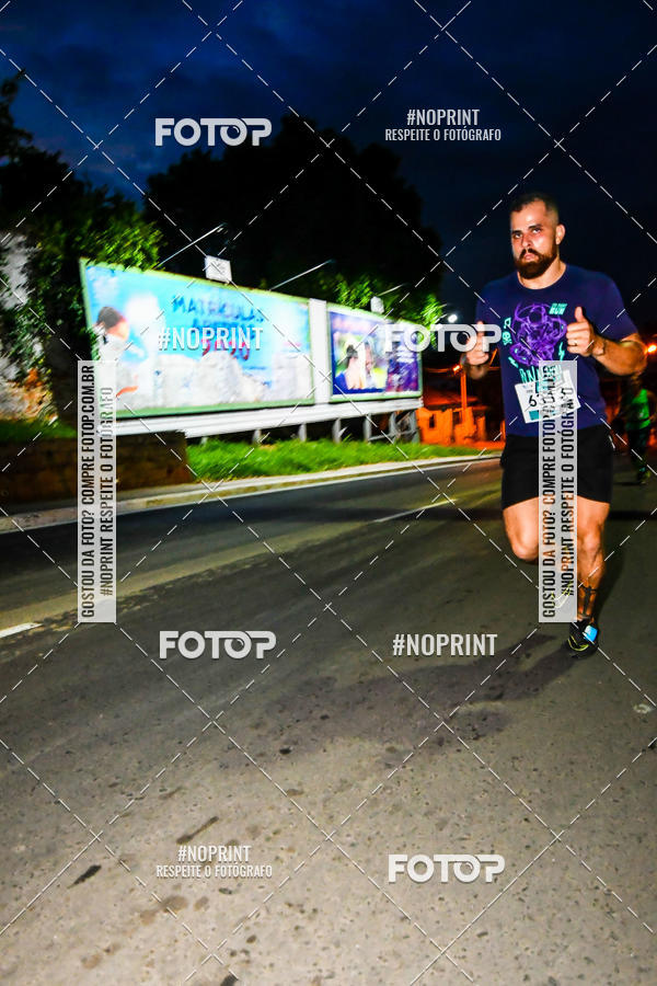 Buy your photos of the eventItu Night Run on Fotop