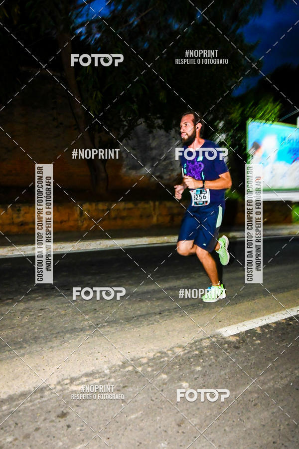 Buy your photos of the eventItu Night Run on Fotop