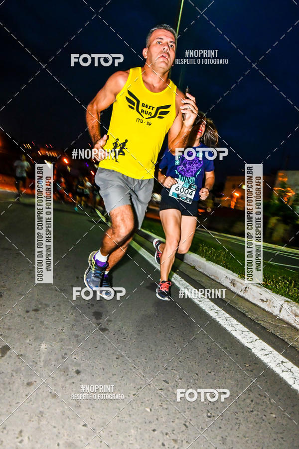 Compra tus fotos del eventoItu Night Run En Fotop