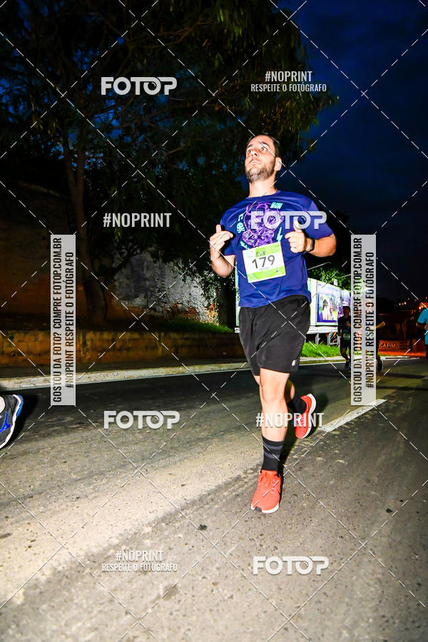 Buy your photos of the eventItu Night Run on Fotop