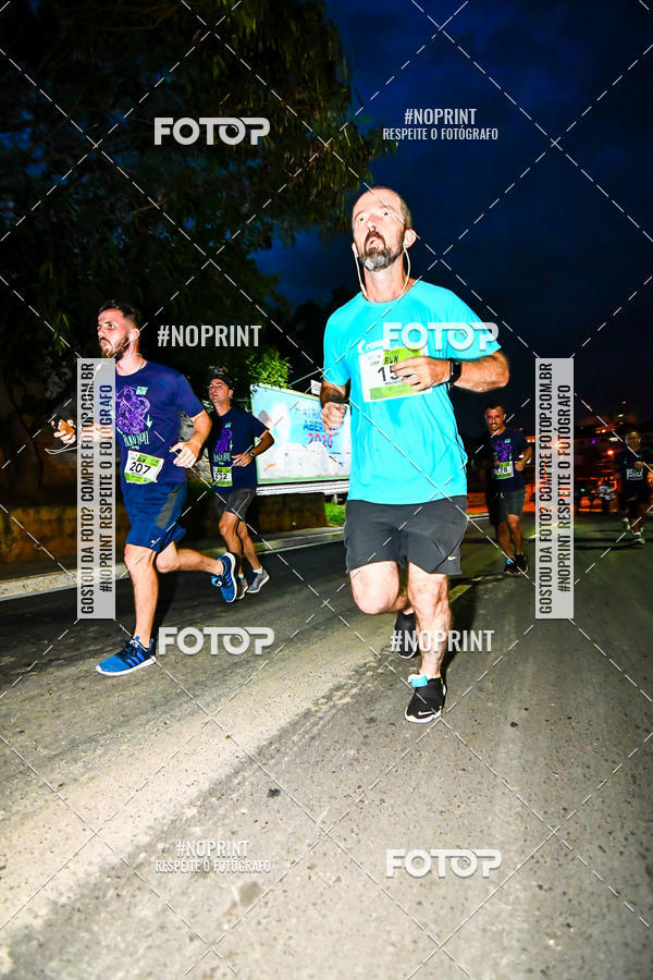 Buy your photos of the eventItu Night Run on Fotop