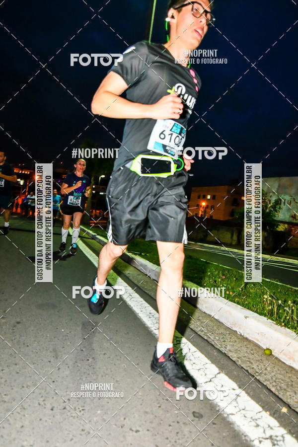 Buy your photos of the eventItu Night Run on Fotop