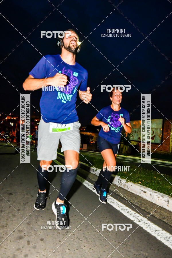 Buy your photos of the eventItu Night Run on Fotop