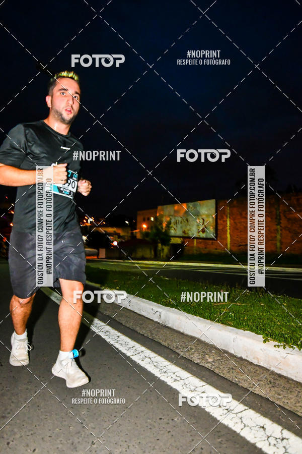 Buy your photos of the eventItu Night Run on Fotop