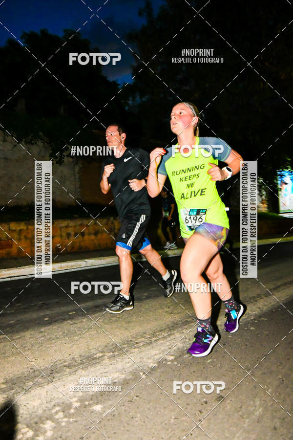 Buy your photos of the eventItu Night Run on Fotop