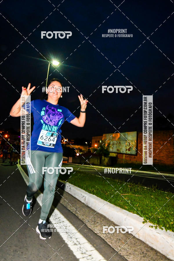 Buy your photos of the eventItu Night Run on Fotop