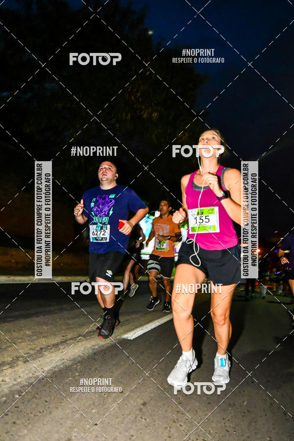 Buy your photos of the eventItu Night Run on Fotop