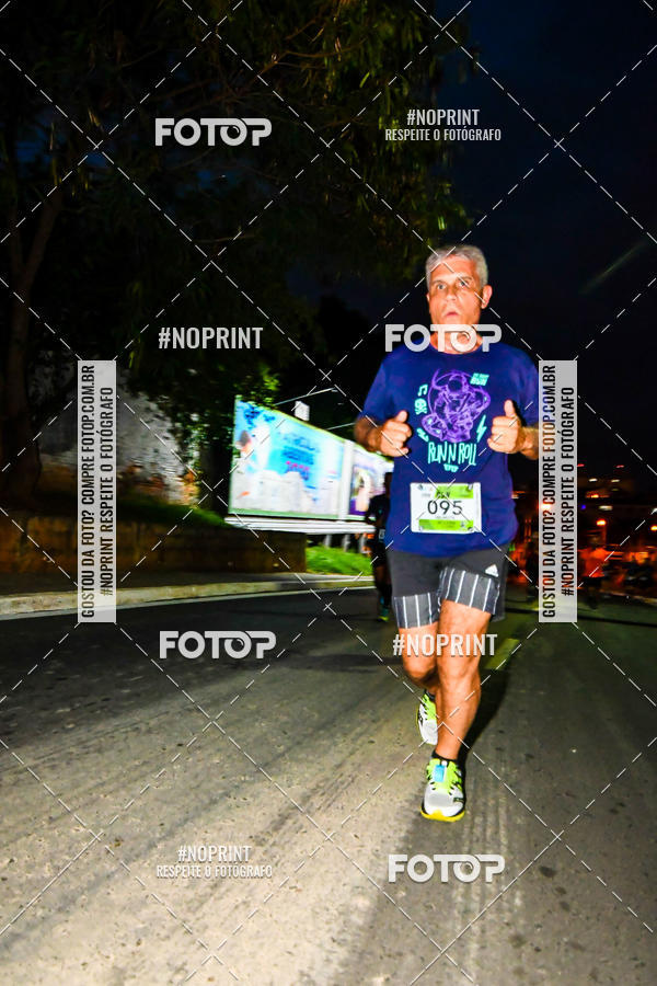 Buy your photos of the eventItu Night Run on Fotop