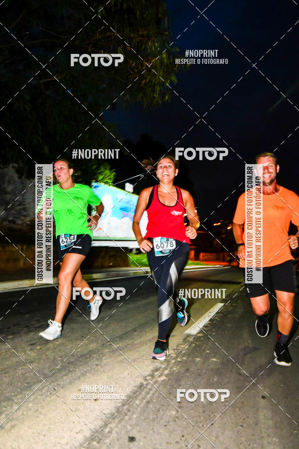 Buy your photos of the eventItu Night Run on Fotop