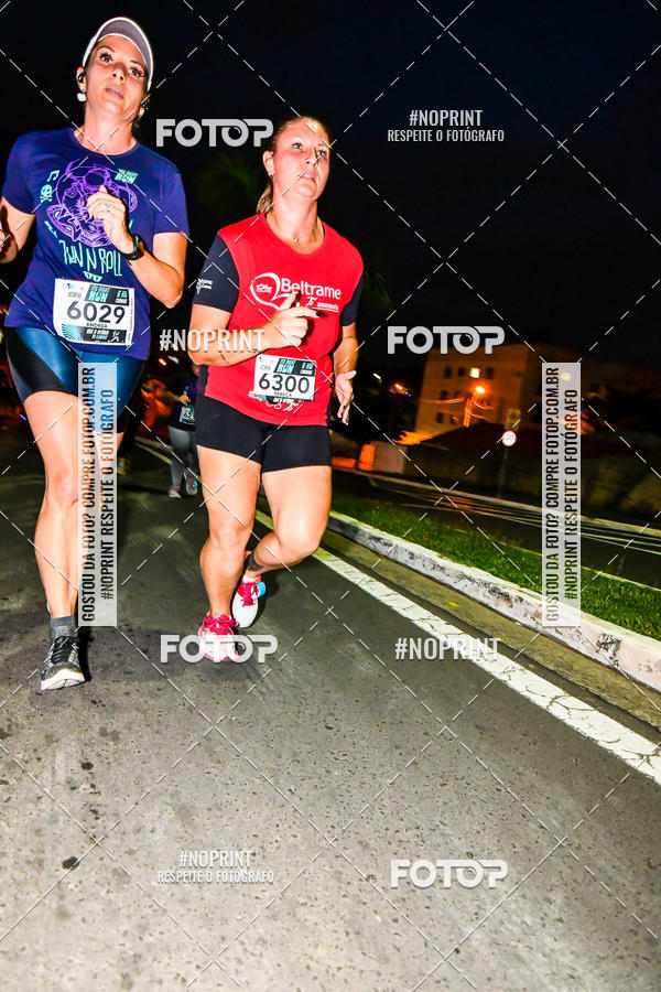Buy your photos of the eventItu Night Run on Fotop