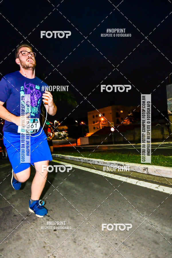 Buy your photos of the eventItu Night Run on Fotop