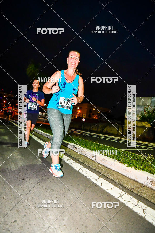 Buy your photos of the eventItu Night Run on Fotop