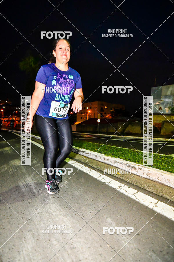 Buy your photos of the eventItu Night Run on Fotop