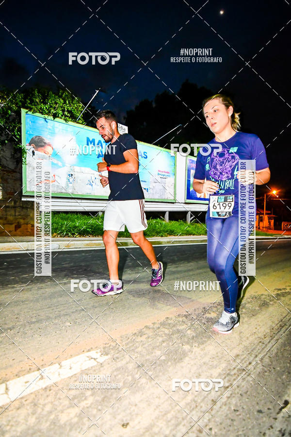 Buy your photos of the eventItu Night Run on Fotop
