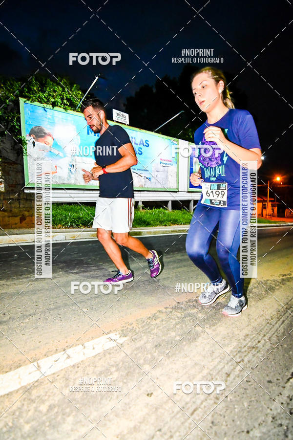 Buy your photos of the eventItu Night Run on Fotop