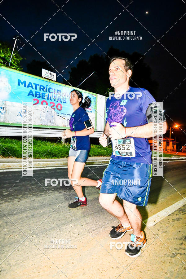 Buy your photos of the eventItu Night Run on Fotop