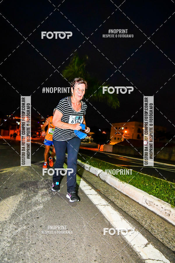 Buy your photos of the eventItu Night Run on Fotop