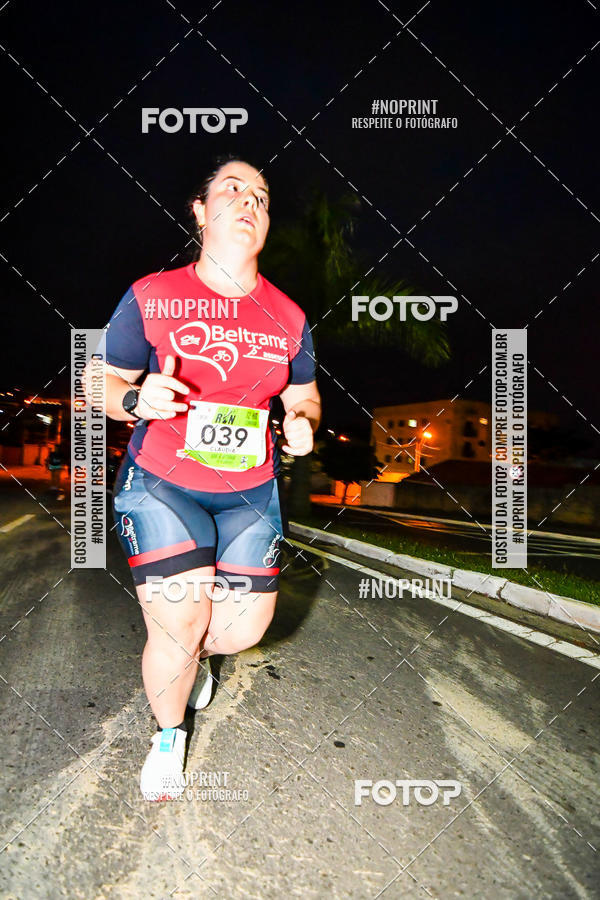 Buy your photos of the eventItu Night Run on Fotop