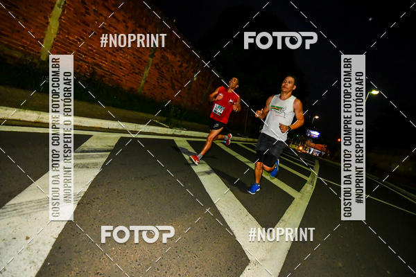 Buy your photos of the eventItu Night Run on Fotop