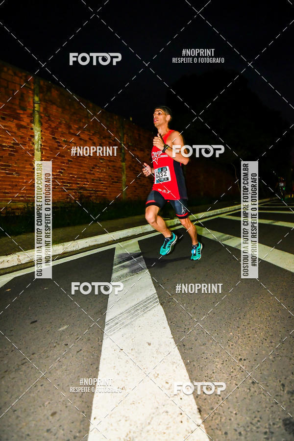 Buy your photos of the eventItu Night Run on Fotop