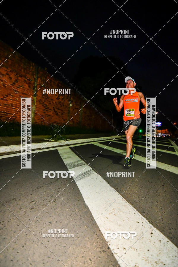 Buy your photos of the eventItu Night Run on Fotop