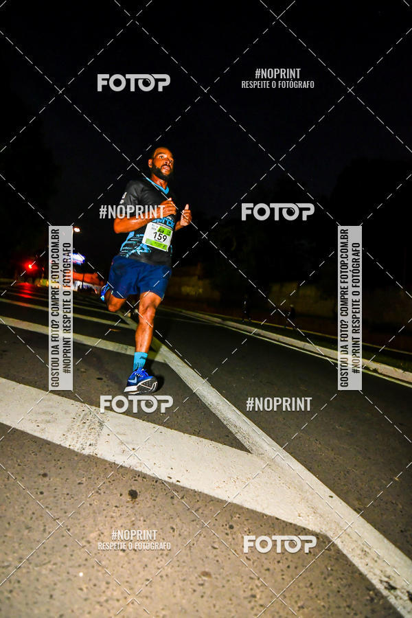 Buy your photos of the eventItu Night Run on Fotop
