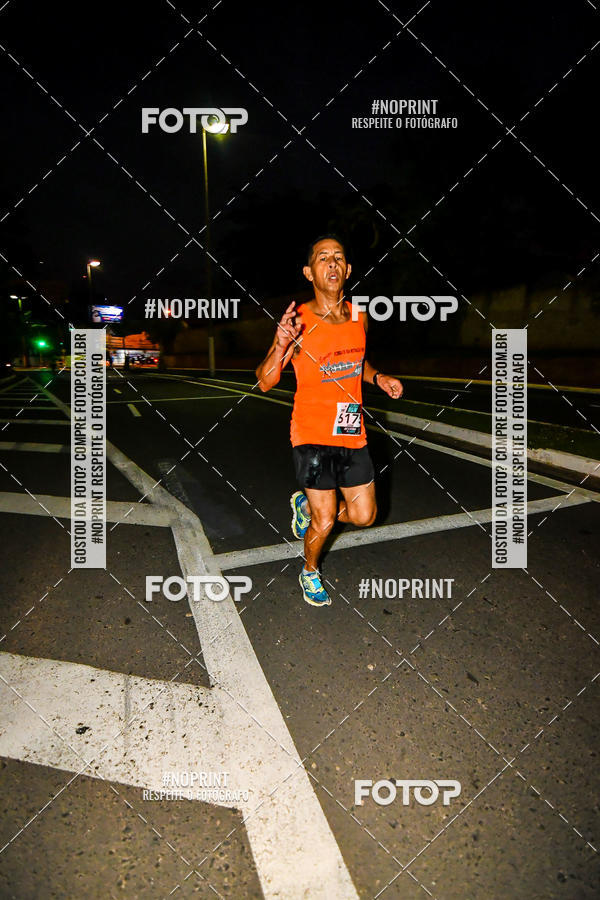 Buy your photos of the eventItu Night Run on Fotop