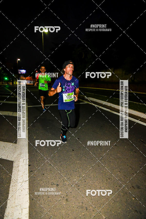 Buy your photos of the eventItu Night Run on Fotop