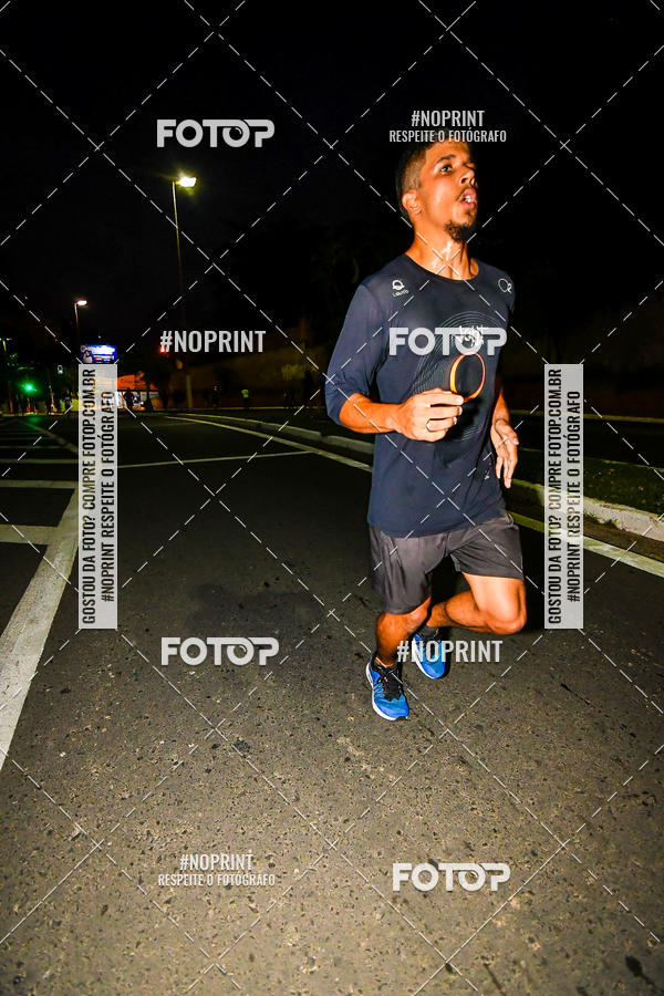 Buy your photos of the eventItu Night Run on Fotop