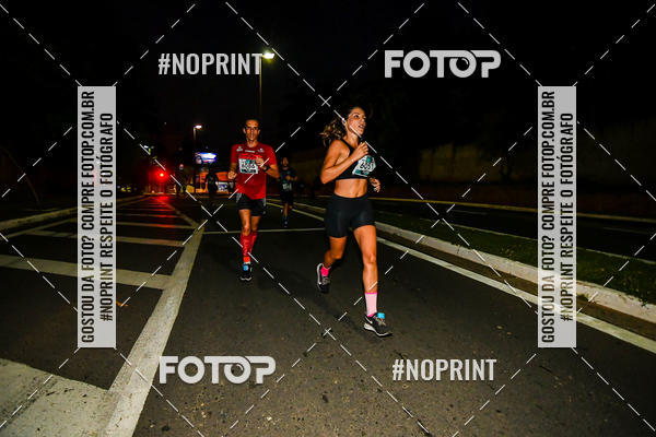 Buy your photos of the eventItu Night Run on Fotop