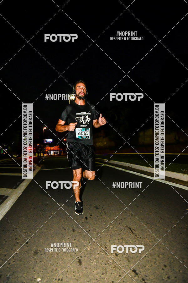 Buy your photos of the eventItu Night Run on Fotop