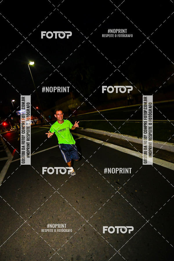 Buy your photos of the eventItu Night Run on Fotop