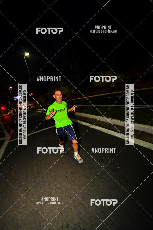 Buy your photos of the eventItu Night Run on Fotop