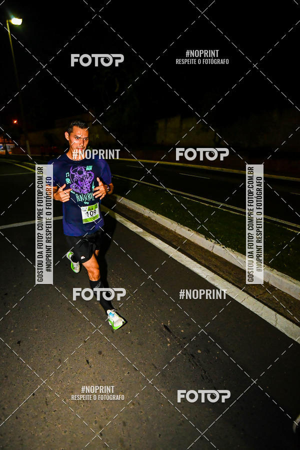 Buy your photos of the eventItu Night Run on Fotop