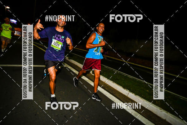 Buy your photos of the eventItu Night Run on Fotop