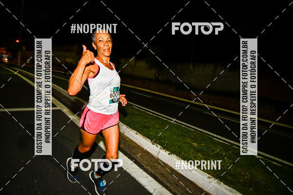 Buy your photos of the eventItu Night Run on Fotop