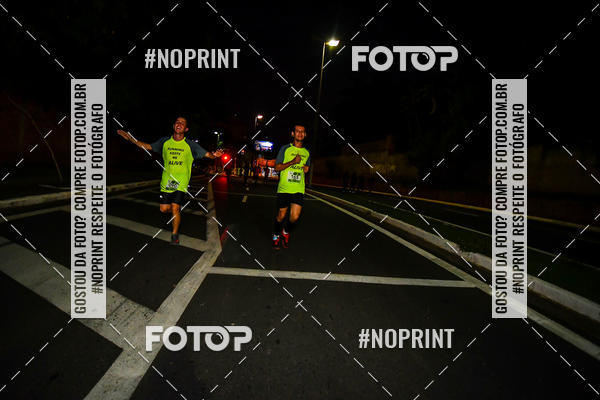 Buy your photos of the eventItu Night Run on Fotop