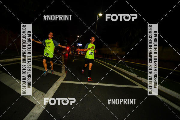 Buy your photos of the eventItu Night Run on Fotop