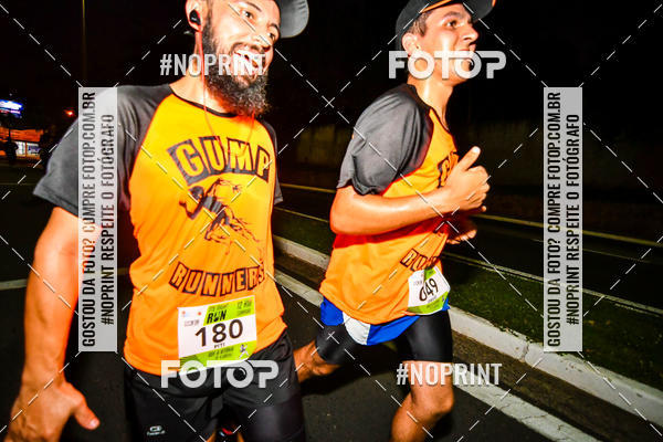 Buy your photos of the eventItu Night Run on Fotop