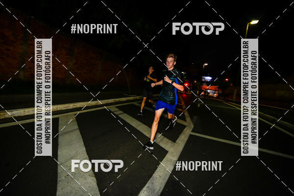 Buy your photos of the eventItu Night Run on Fotop